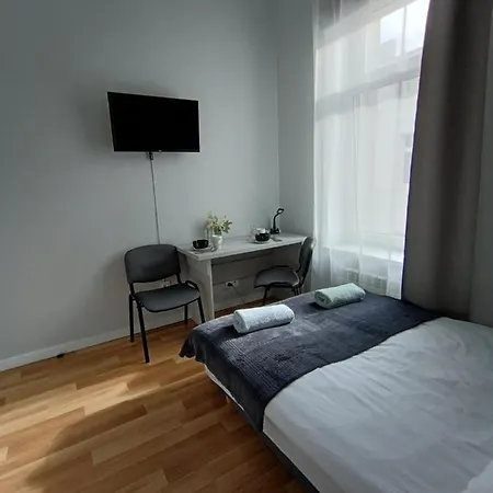 Narutowicza 41, Blisko Fabryczna, Dostep Na Kod *