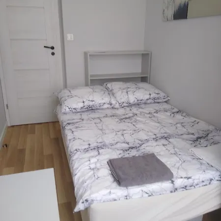 Narutowicza 41, Blisko Fabryczna, Dostep Na Kod Apartman