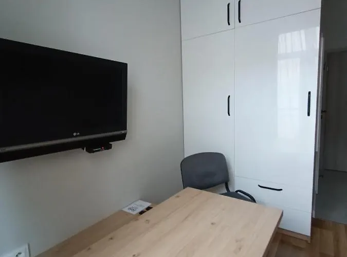 公寓 Narutowicza 41, Blisko Fabryczna, Dostep Na Kod 罗兹